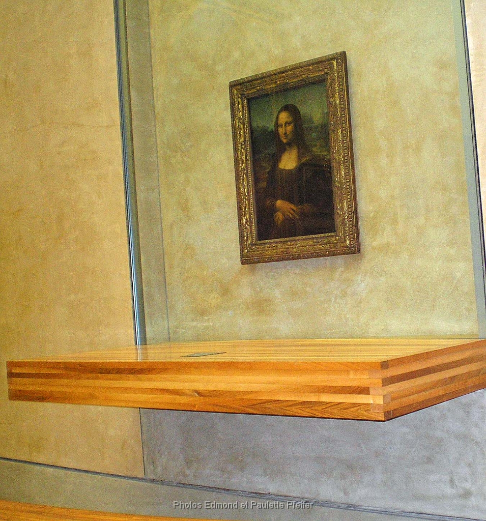 Le Louvre La Joconde.JPG - Le Louvre, la Joconde. Septembre 2013.       
